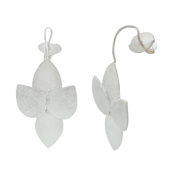 LEAF EARRING WITH FINISHED HOOK