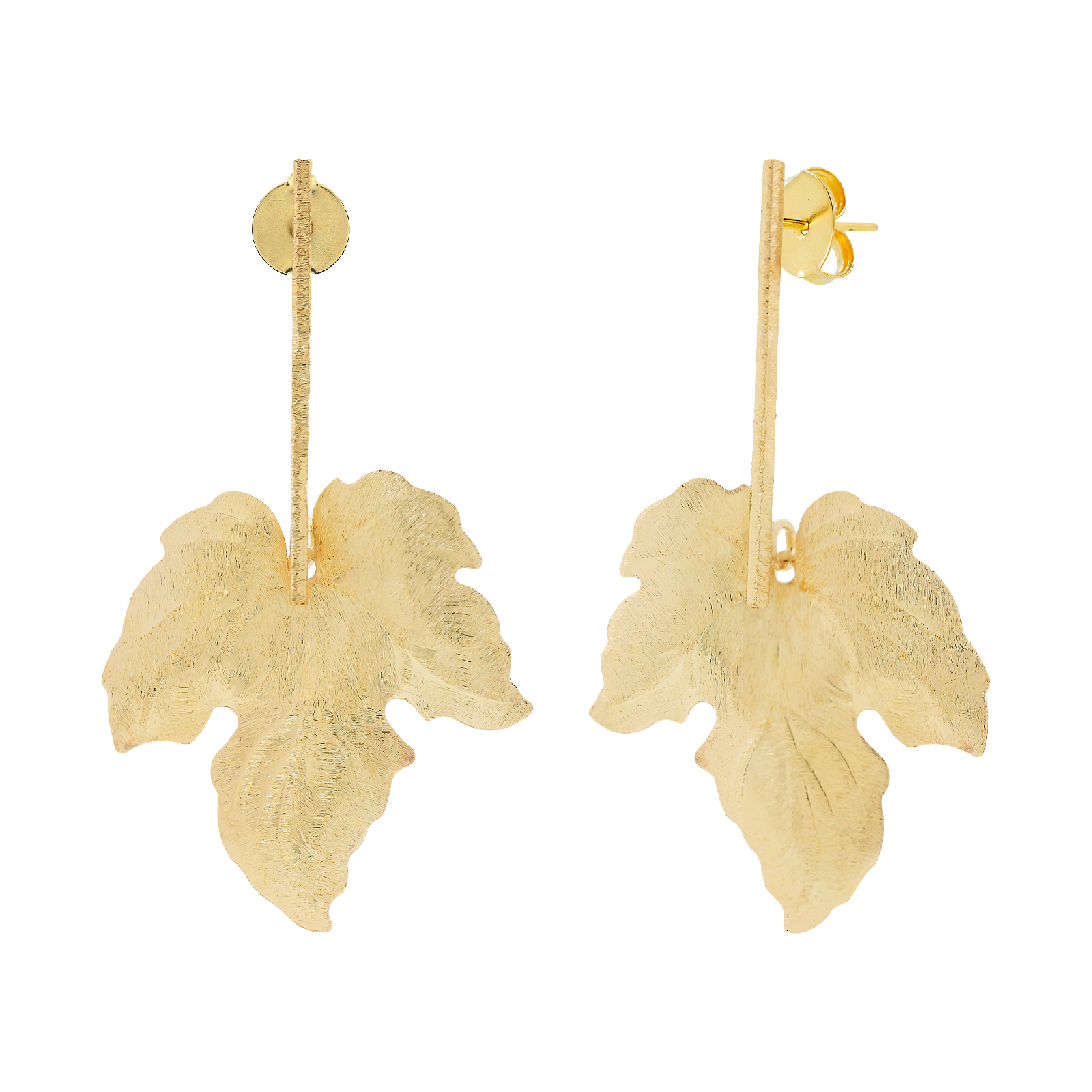 Maple leaf earring with 18kts gold plated stick