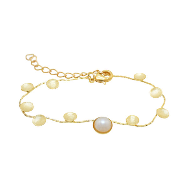 Bracelet with pearl and 18Kts gold plated plates