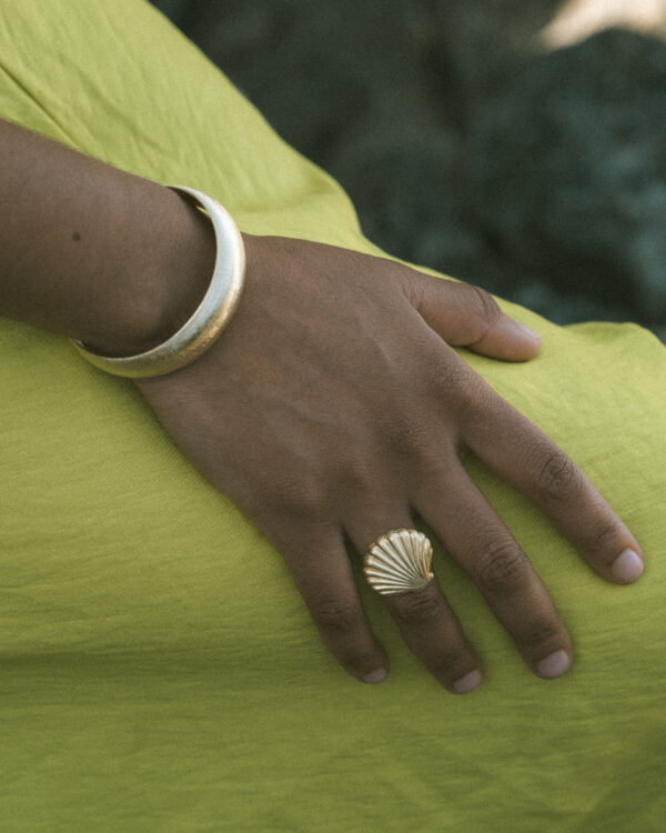 Shell Ring (Universal Size)