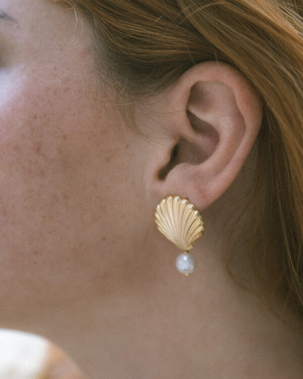 Large Shell and Pearl Earring