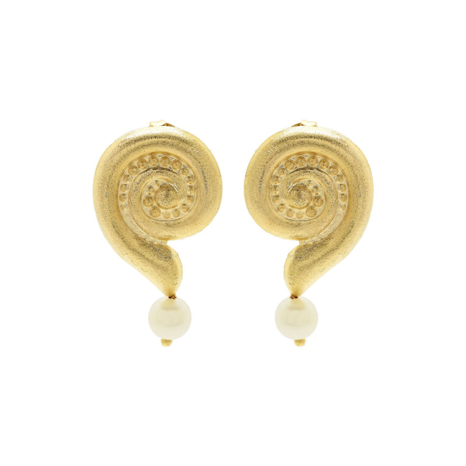 Conch Earring with Pearl
