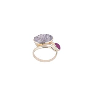 UNIVERSAL RING PLATED GOLD & RUBY AND RUTILATED QUARTZ