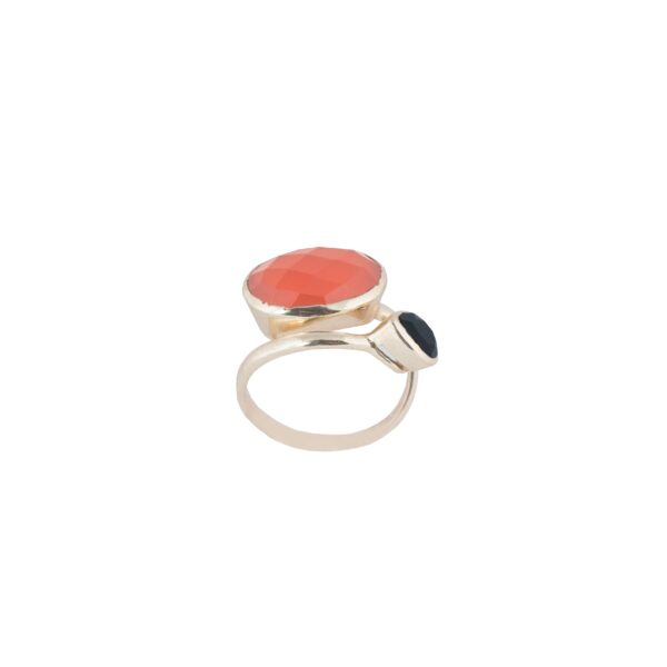 ANILLO UNIVERSAL CHAPADO ORO & ONIX Y CORNALINA