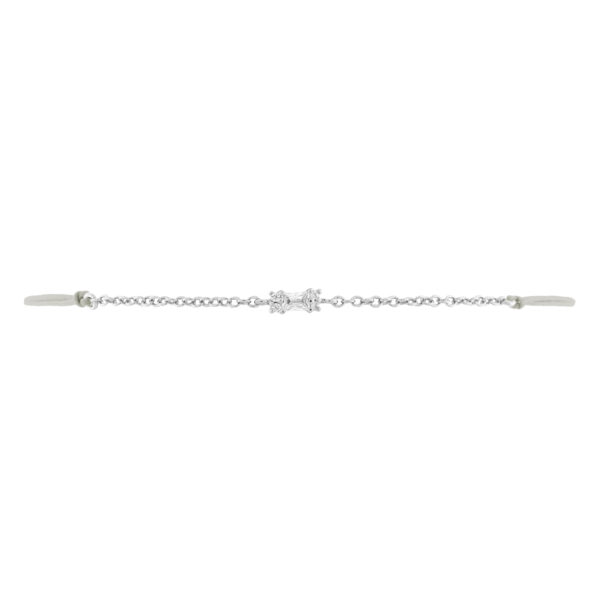 Adjustable bracelet with White rhodium baguete cut zirconia