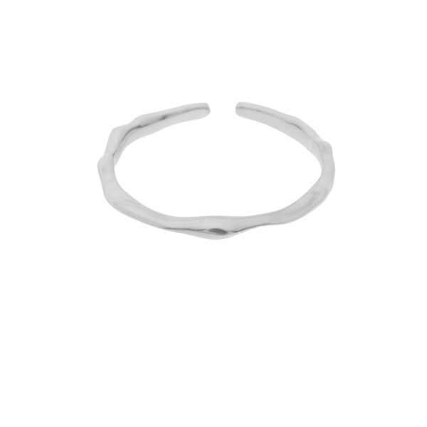 Anillo universal con ondas acabado en rodio