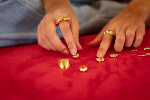 Universal size tube ring with 18k gold plated gloss finish.