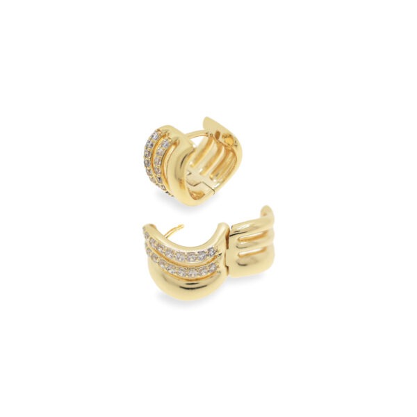Wide hoop with zirconia